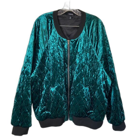 Torrid Velvet Bomber Quilted Jacket SZ 5 - Picture 2 of 8